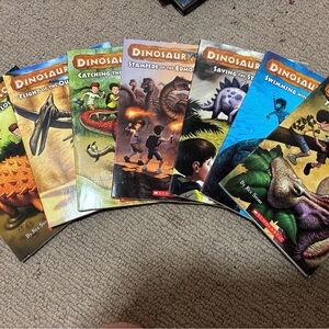 Dinosaur Cove Book Set